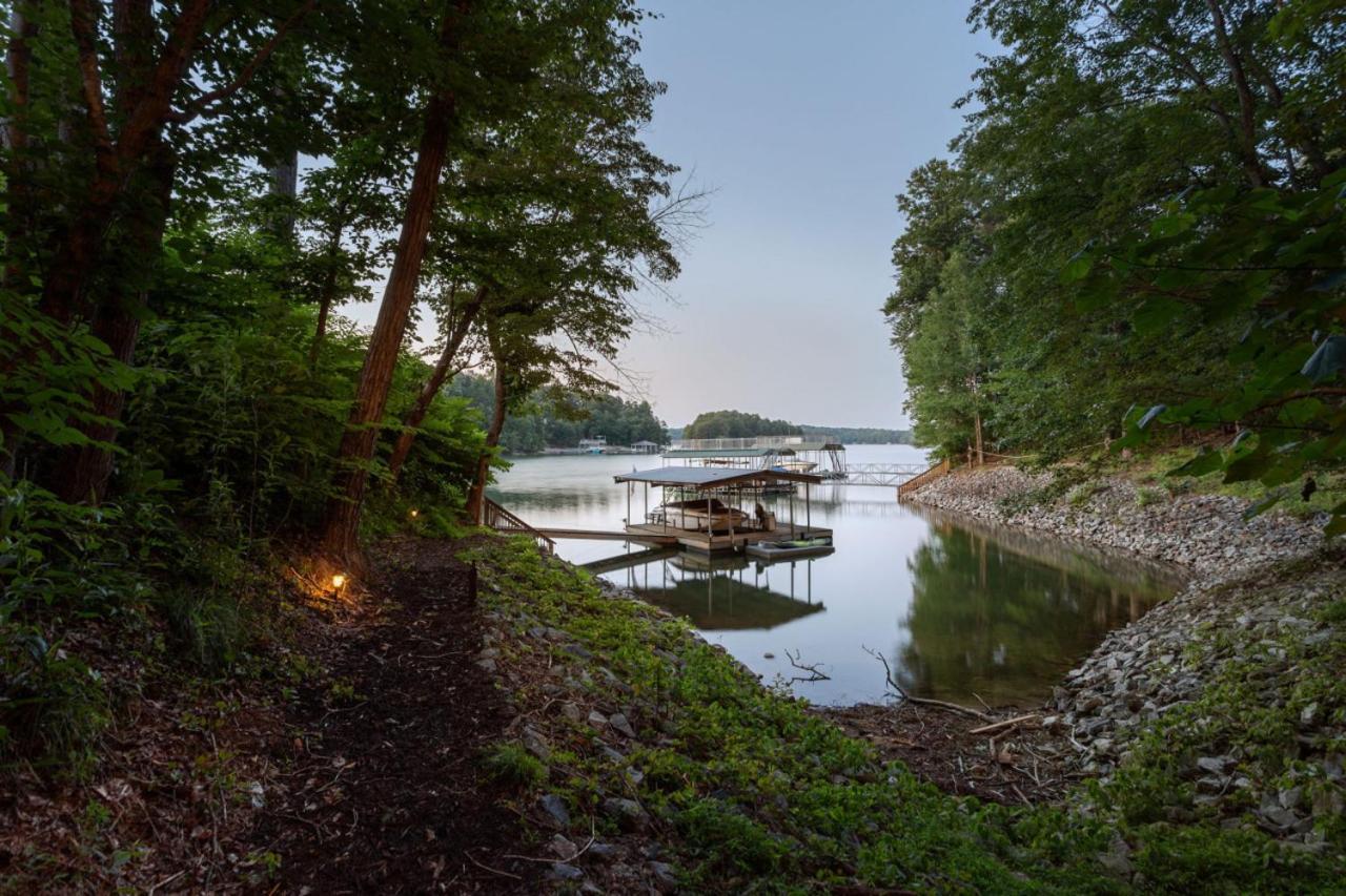 Lanier Landing - Private Dock Hot Tub Game Room Gainesville Eksteriør bilde